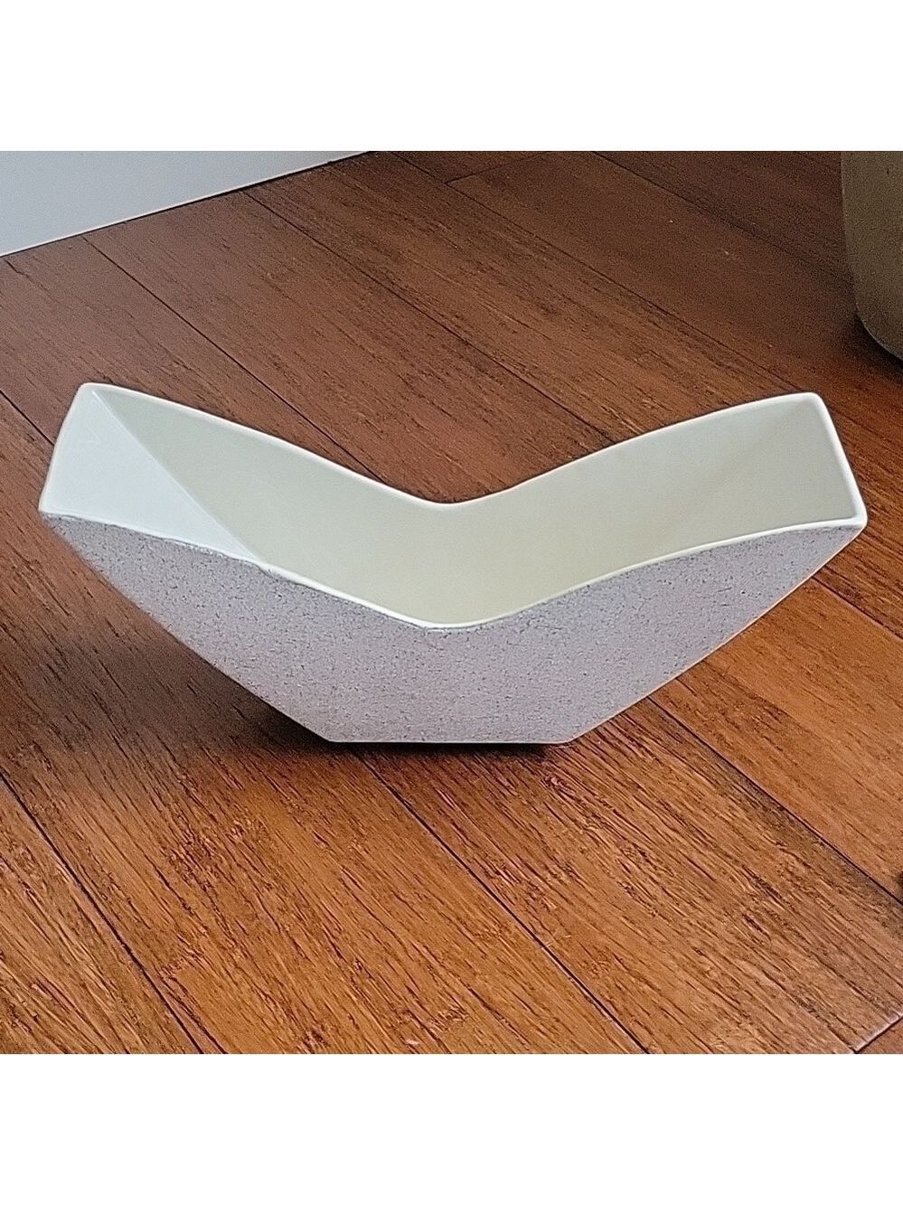 MCM Vintage Shawnee V-Shaped Speckled, Textured Footed Planter, White/Gray